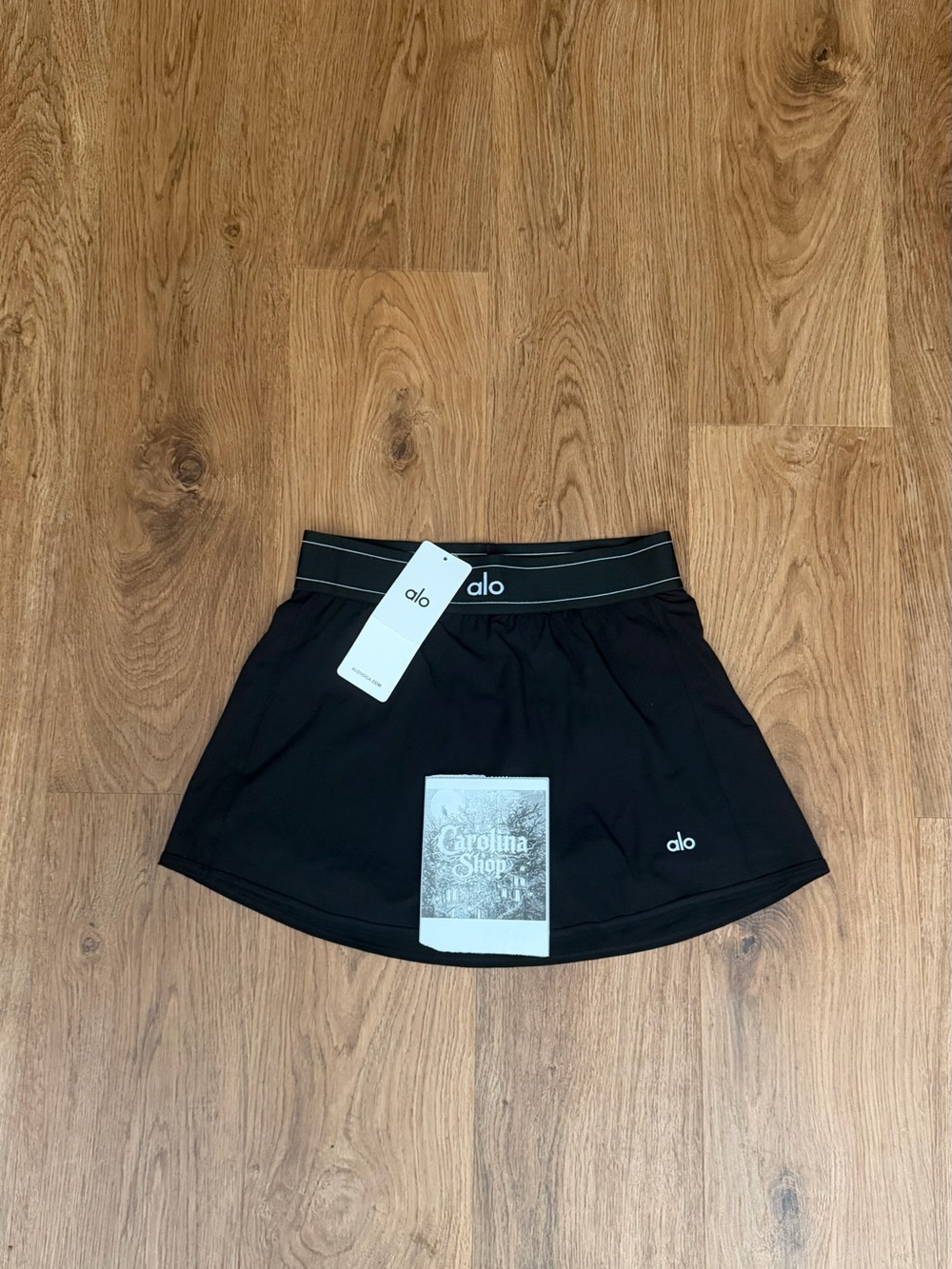 Alo Yoga Black Skirt Reflective Logo 2024
